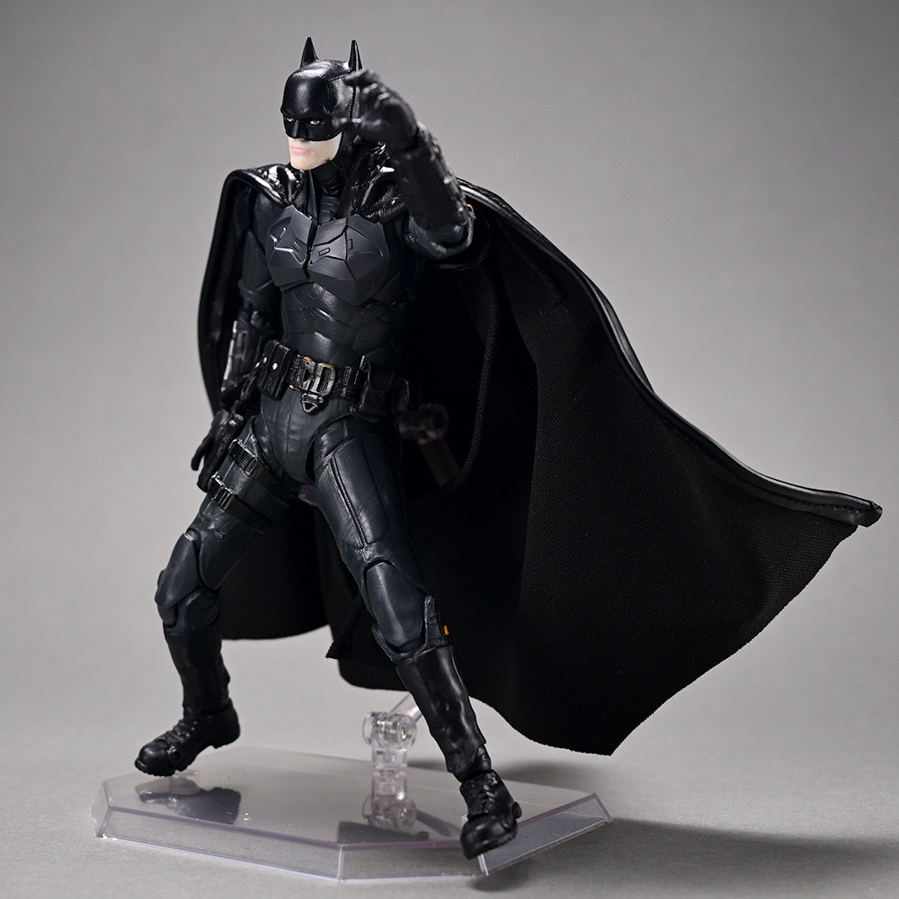 Inventario MAFEX188, nuevo Batman Robert Pattinson 1 / 12 6 pulgadas modelo móvil hecho a mano