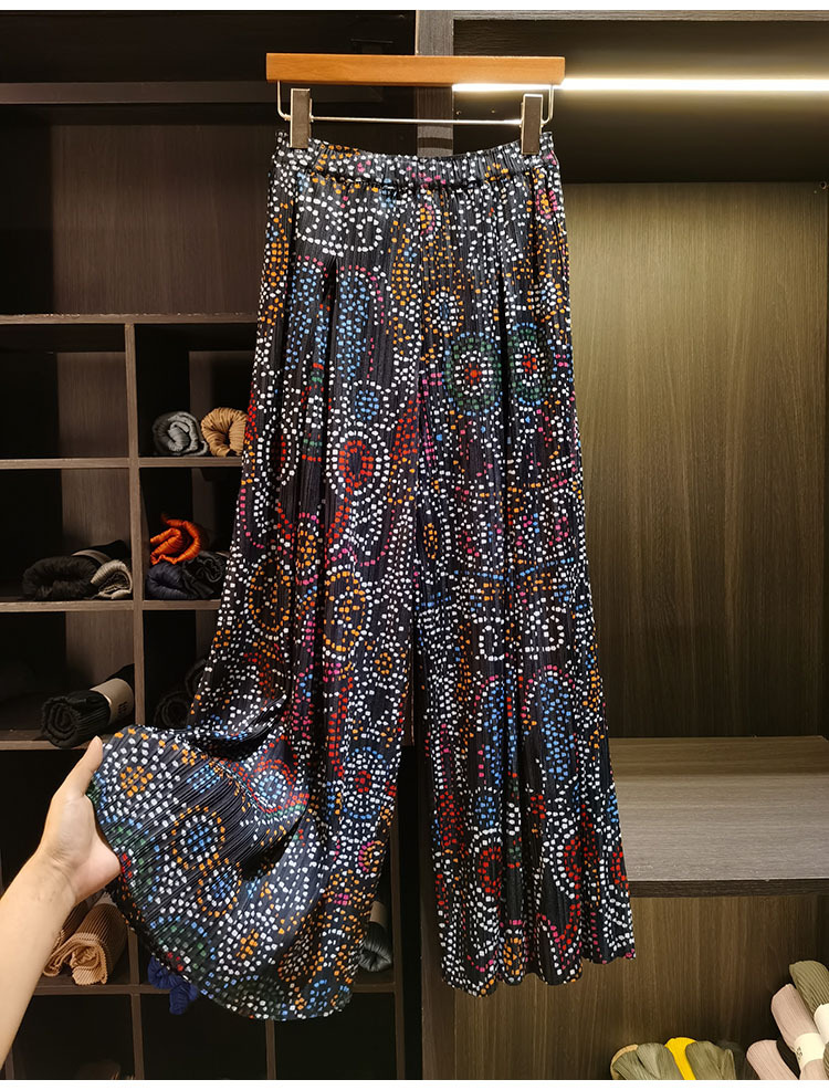 Quần culottes nữ ống rộng họa tiết bohemian, cạp chun nhún, dáng suông rộng, dài 9 phân — màu đen, màu trắng chi tiết 12