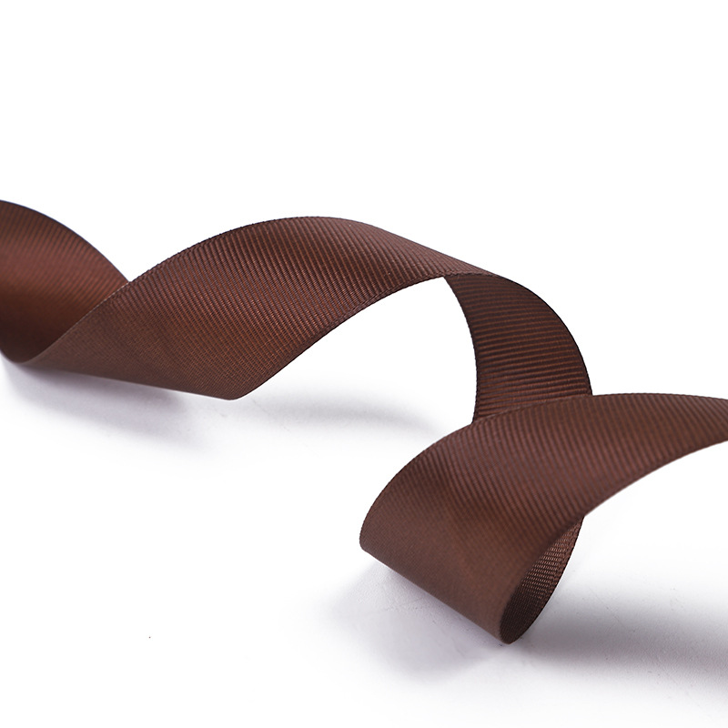Suministro directo de fábrica cinta roscada cinta marrón caja de regalo embalaje bolso cinta accesorios de ropa cinta al por mayor