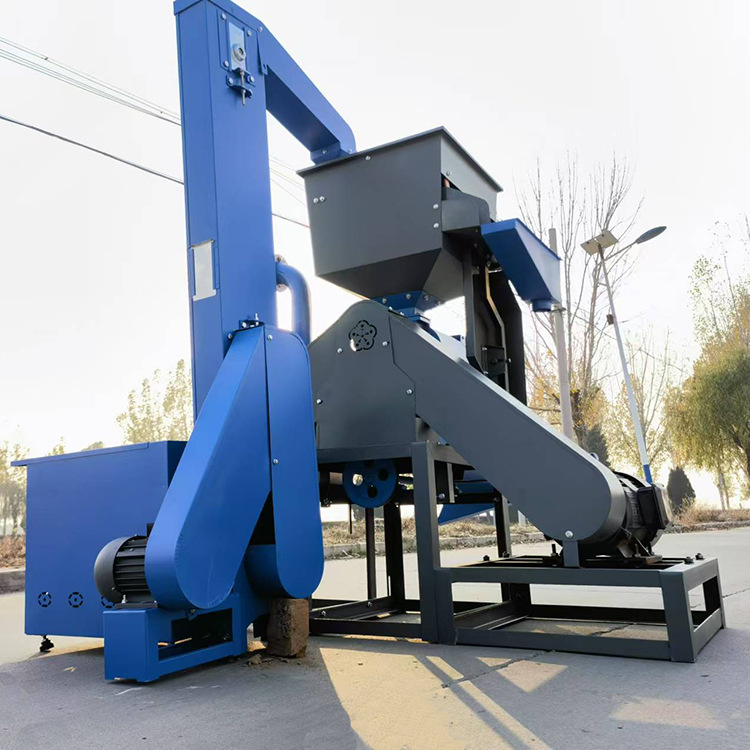 新款打米机柴电两用水稻谷子脱皮机工厂供应80型细糠粉碎碾米机