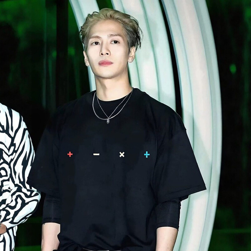 Hong Kong National Fashion Brand Casual Spring/Summer Jackson Wang Same Style Loose Trendy Symbol Short-Sleeve T-Shirt for Men and Couples Hong Kong National Fashion Brand Casual Spring/Summer Jackson Wang Same Style Loose Trendy Symbol Short-Sleeve T-Shirt for Men and Couples