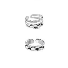 Minimalist luxury design black and white checkered glaze open-mouthed ring for women, INS cool style, niche couple ring