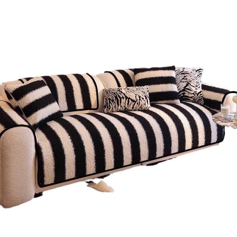 Sofá de peluche otoño y invierno 2024 nuevo sofá recto cubierto de tela ligera de lujo de alta calidad sofá de cojín de piel especial