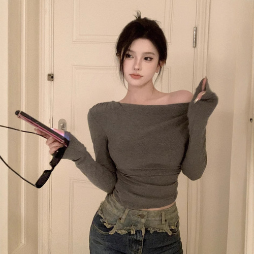 Hot girl one-shoulder German velvet long-sleeved T-shirt for women 2025 early autumn off-shoulder slim irregular short bottoming shirt top