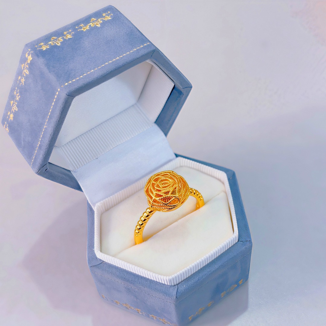 Filigree rose ring