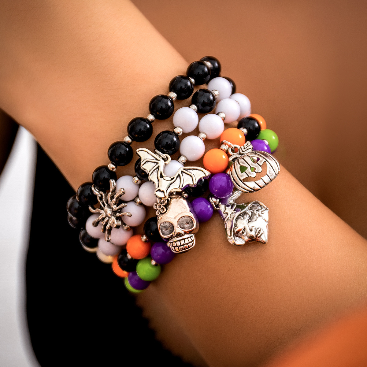 Ensemble de bijoux en perles grimace d'Halloween transfrontalier européen et américain, fête de vacances, squelette de sorcière, nouveau bracelet, bijoux_voghion.com