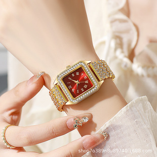 �W��ins���Q�羳����r�з���ʯӢŮ��M��_�R�ğ��uŮʿС����
