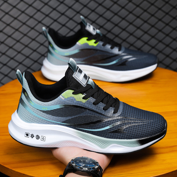 Lightweight shock-absorbing sneakers for men and women for students