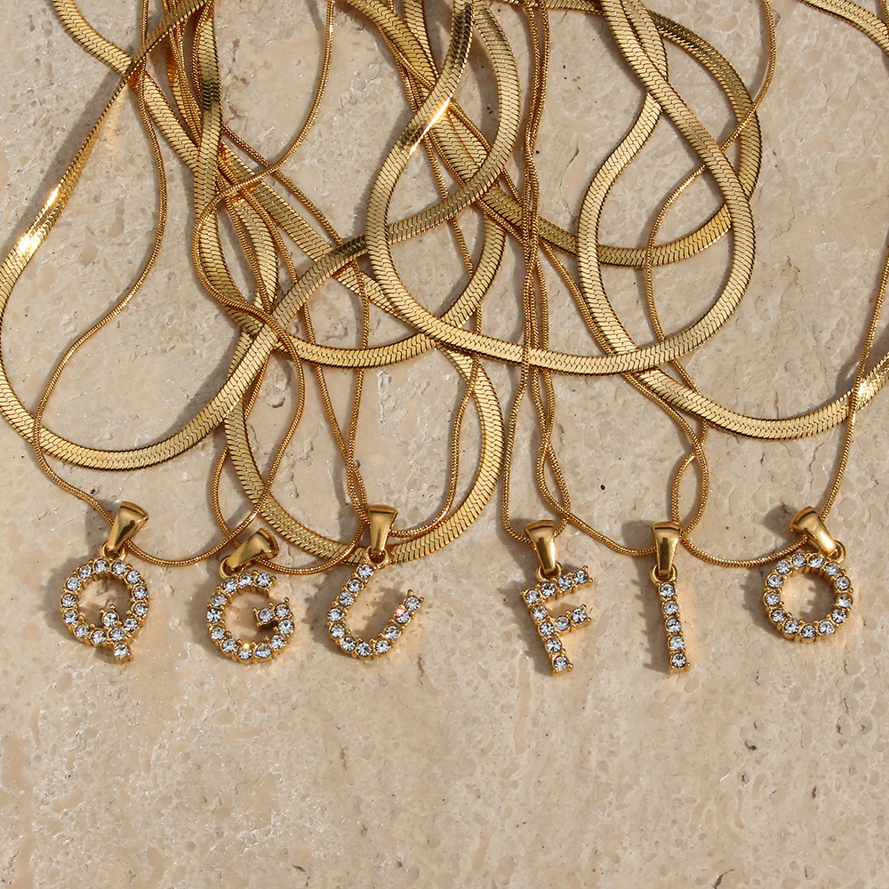 Letter Fashion Zircon 18K Gold Plated 304 Stainless Steel Necklace Wholesale display picture 4