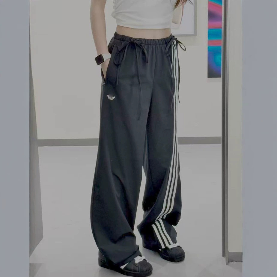 Cross-Border Clover Pattern Single-Sided Three-Stripe Casual Pants for Women, New Summer Fashion Loose Drapey Sports Wide-Leg Pants Cross-Border Clover Pattern Single-Sided Three-Stripe Casual Pants for Women, New Summer Fashion Loose Drapey Sports Wide-Leg Pants