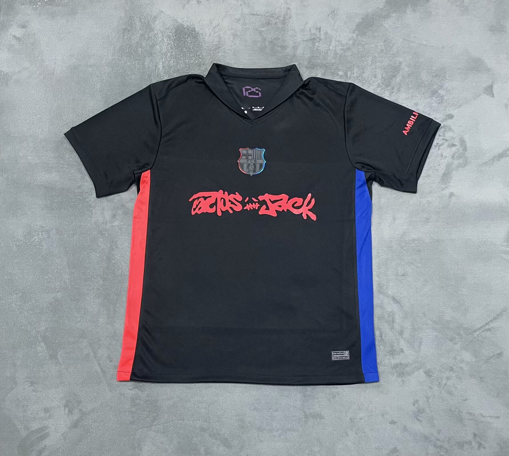 25-26 Fabricante especial de ropa de fútbol venta directa de una camiseta de malla camiseta de mangas cortas ropa de fútbol deportiva