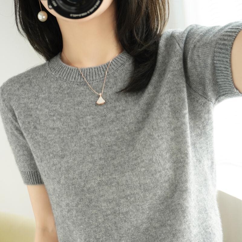Spring and Summer 2024 New Knitted T-shirt Women's Crewneck Short Pullover Half-sleeved Sweater Loose plus size Short-sleeved Base Shirt
