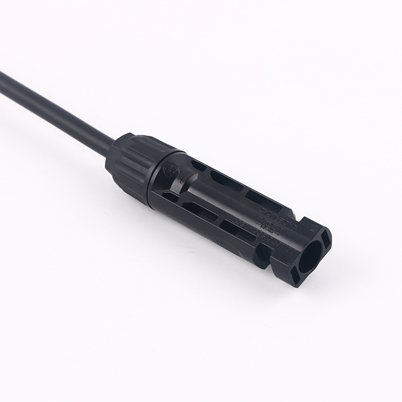 4ƽ��̫���ܹ������ �����վ�ӳ��� MC4��ͷ����