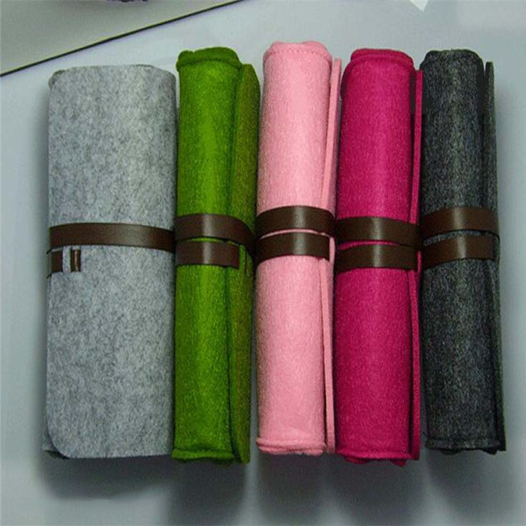 跨境批发毛毡包毛毡眼镜袋广告礼品眼镜盒眼镜收纳包可印logo