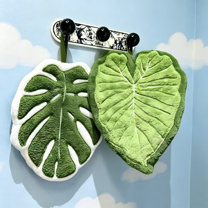 Monstera Leaf Hand Towel, Hangable, for Home Kitchen and Bathroom, Thick Absorbent Towel, Children's Plant-Themed Handkerchief Monstera Leaf Hand Towel, Hangable, for Home Kitchen and Bathroom, Thick Absorbent Towel, Children's Plant-Themed Handkerchief