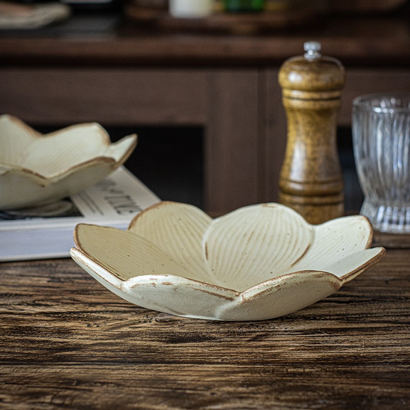 Plato de cerámica rústica con forma de loto de estilo japonés, vajilla vintage creativa hecha a mano, plato para desayuno, plato para aperitivos, plato para postres, plato para servir