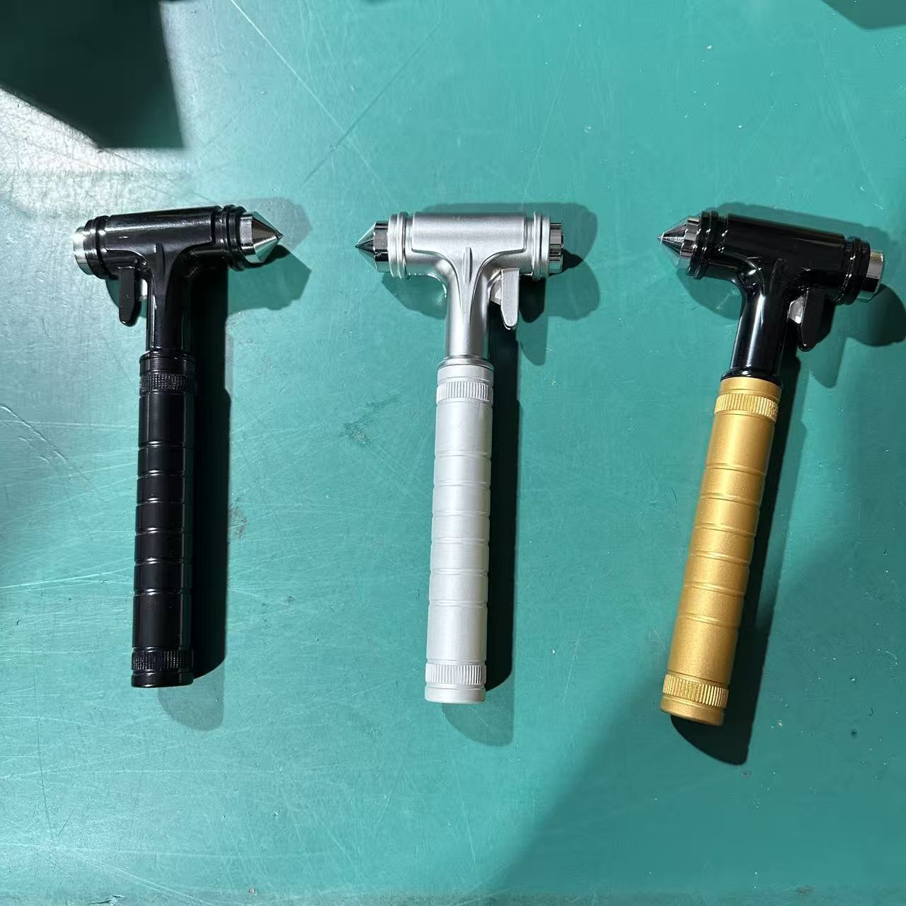 Car-Mounted Tungsten Steel Safety Hammer, Multi-Functional Hard Alloy All-Metal Three-In-One Escape and Life-Saving Window Breaker