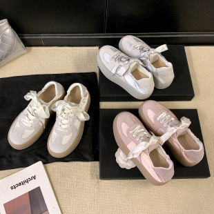 ������ߵ�ӖЬŮ2026�¿����ýz���I���p��ϵ�����eЬ�\�Ӱ���Ь