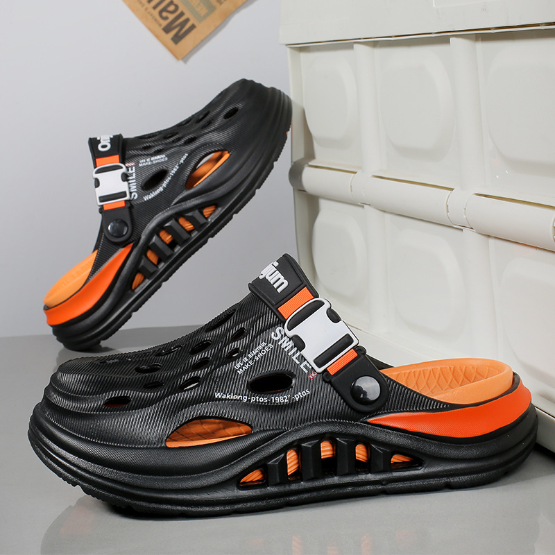 Croc-Style Shoes for Men and Women, Summer Outdoor Wear, Non-Slip, Waterproof, Comfortable Feel, Closed-Toe Sandals, Beach Thick-Soled Driving Sandals Croc-Style Shoes for Men and Women, Summer Outdoor Wear, Non-Slip, Waterproof, Comfortable Feel, Closed-Toe Sandals, Beach Thick-Soled Driving Sandals