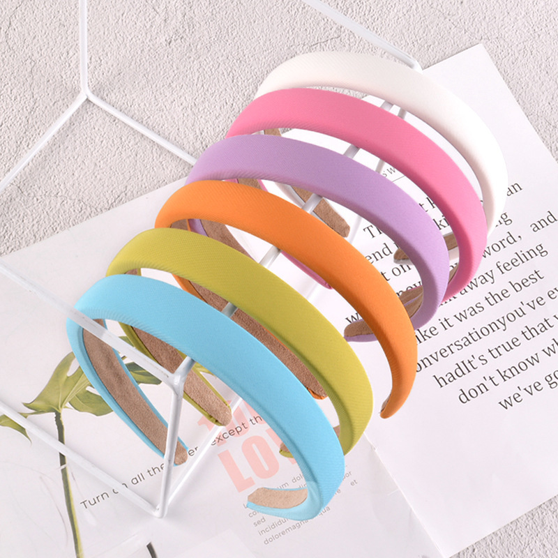 80g Weight Headwear Classification Travel, Birthday, Festival Occasion Geometric Pattern Women'S Gender Sky Blue, Orange, Dark Blue, White, Pink, Purple, Red, Green, Skin Color, Blue, Yellow, Black Color Fashion Candy Color Solid Color Sponge Wide-sided Headband Wholesale 无
