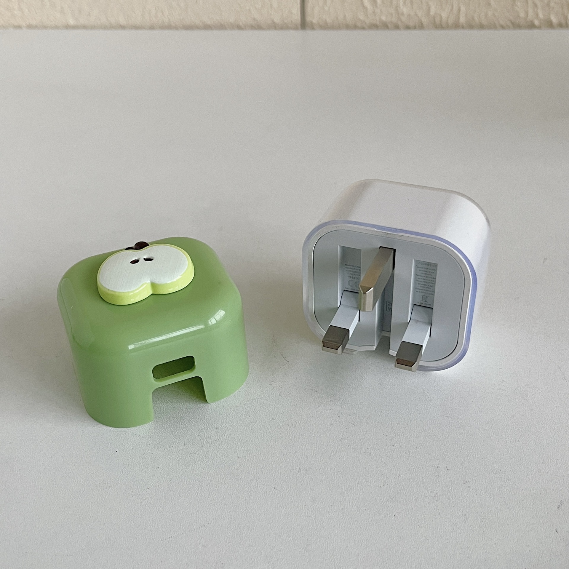 F5B99B33-FB35-4FA3-BF08-9A521D