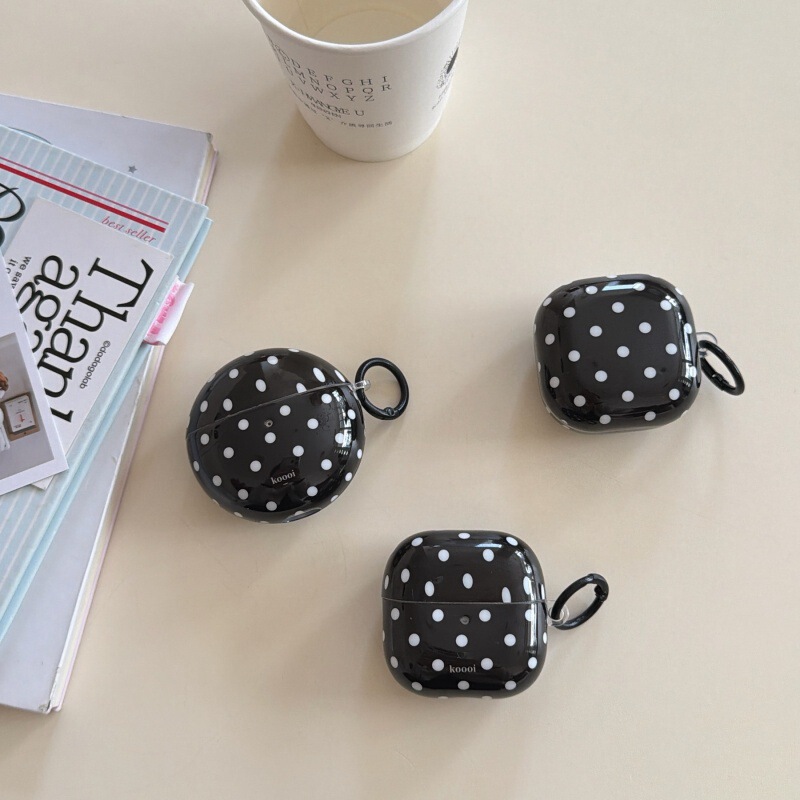 Black Background with White Polka Dots Is Suitable for Huawei 7I Earphone Case Freeclip2 Clip-On Earphones 6I5Ise2 Samsung 2 Protective Case Black Background with White Polka Dots Is Suitable for Huawei 7I Earphone Case Freeclip2 Clip-On Earphones 6I5Ise2 Samsung 2 Protective Case