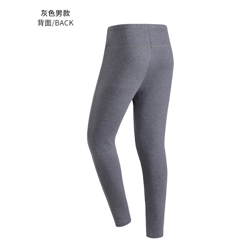 Pantalones grises de los hombres