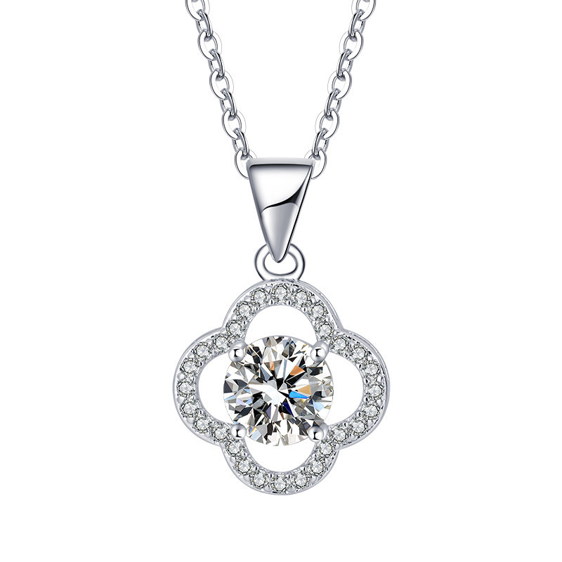 Moissanit-Halskette für Damen, Schlüsselbeinkette, Modetrend im koreanischen Stil, mikrogepflasterter Zirkon-Anhänger mit vierblättrigem Kleeblatt_voghion.com