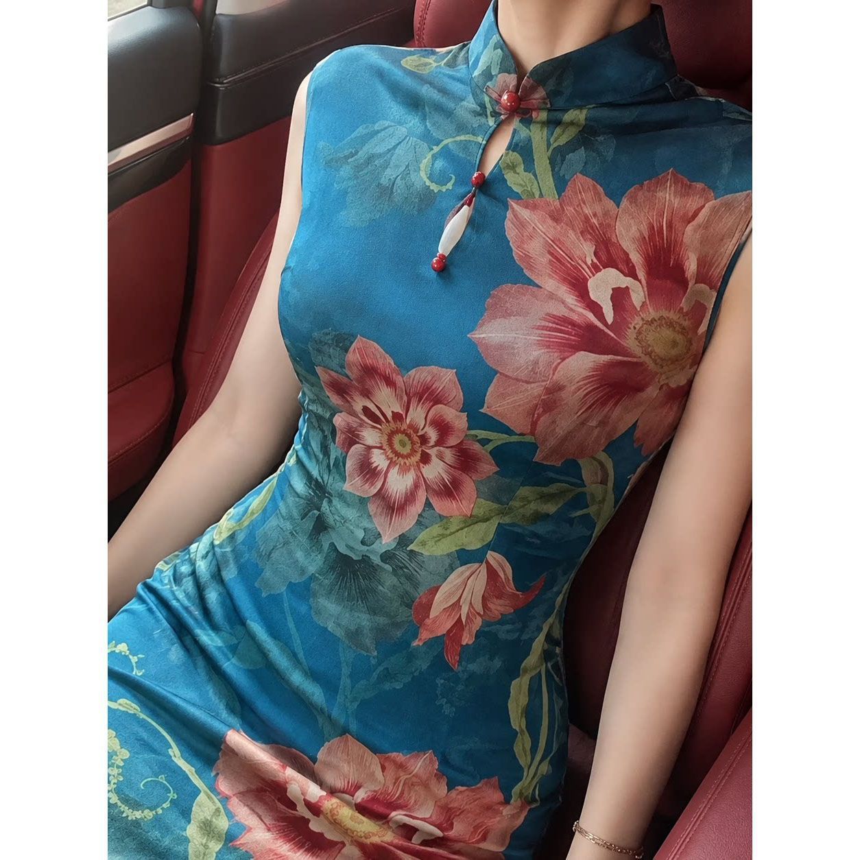 国风新中式名媛风情万种裙子高级感复古碎花旗袍改良连衣裙夏新款