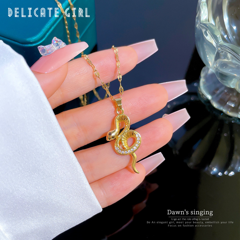 Fashion Snake Stainless Steel Plating Inlay Rhinestones Pendant Necklace 1 Piece