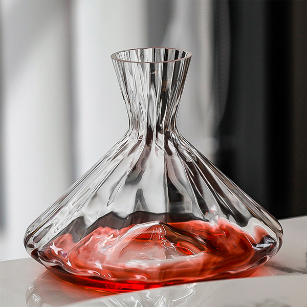 Crystal creative wine decanter with rhinestones