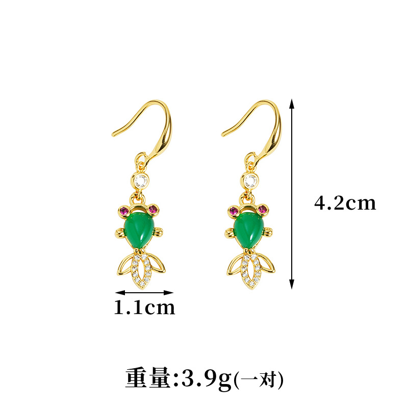 Tendencia nacional Vietnam arena oro pendientes retro con incrustaciones de circón calcedonia gancho de oreja temperamento femenino todo fósforo joyería de alta calidad al por mayor