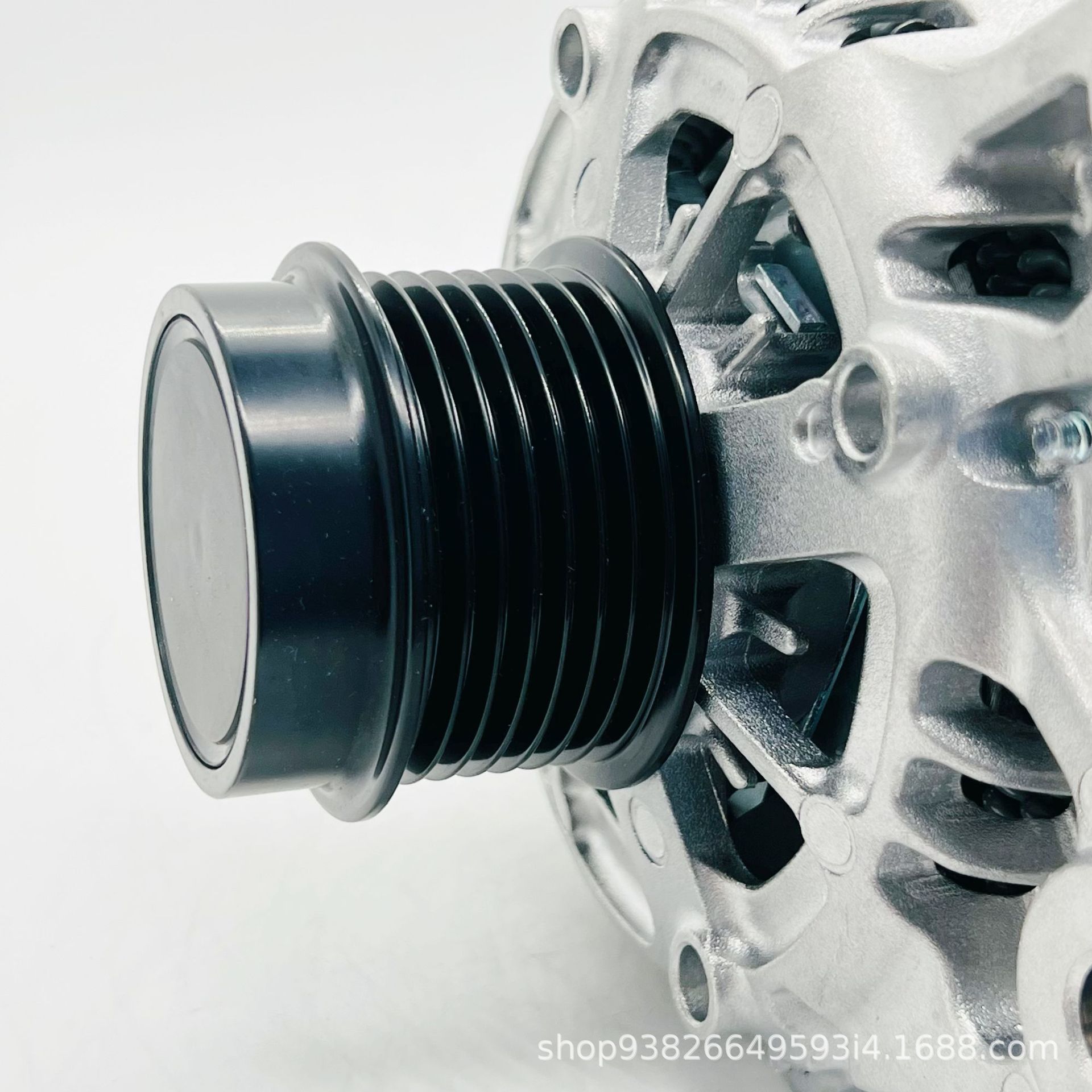 Suitable for 15 Prado Series 27060-75550 Car Generator 27060-0c170 Car Accessories