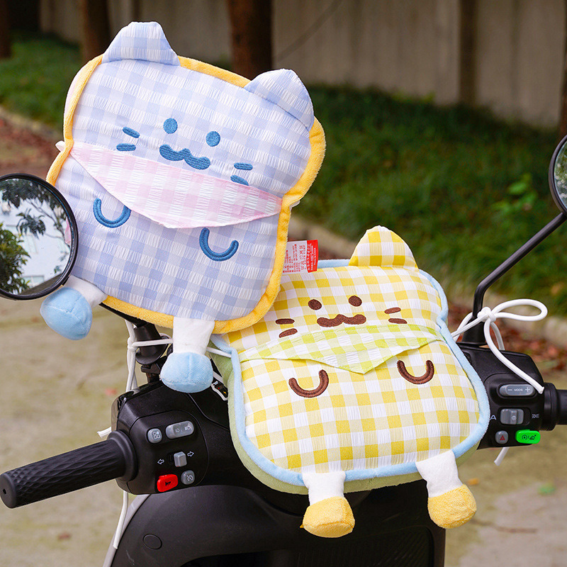 Electric Vehicle Children's Front-Mounted Anti-Collision Pad, Cartoon Cute Thickened Head Protection Pad, Universal Cat-Shaped Anti-Collision Pad