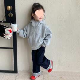 女童春季外套2026新款洋气女宝宝春秋款卫衣连帽上衣儿童春装开衫