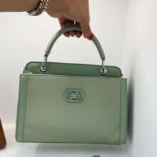 HandbagsŮʿ������r�п�؛Դ���lBags wholesale�������l�K���