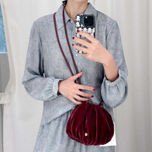 �F-���_�汾�nϵ25�¿�onnukͬ��z�q녶�б��С��