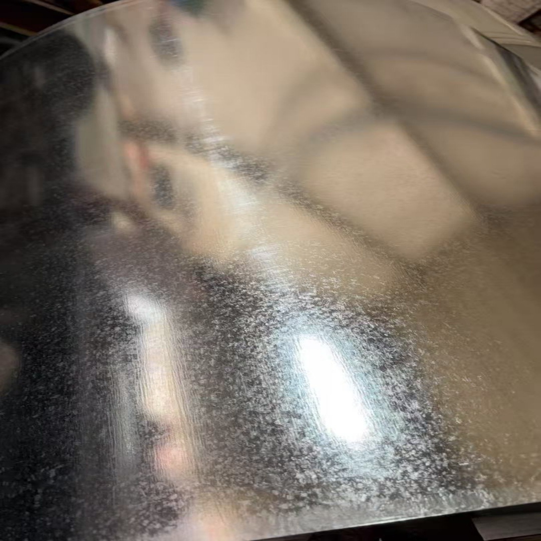 镀锌板厚1.2 宽1500 装饰墙面SGCC板平板锌层80g 长度3000 无花