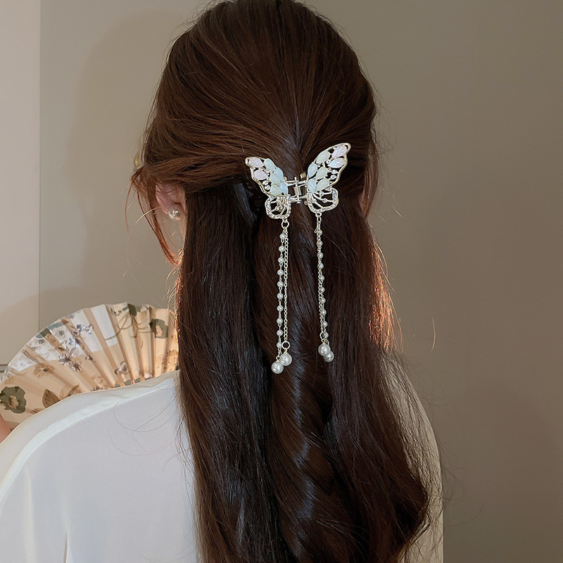 New Chinese Style Butterfly Pearl Tassel Hairpin Niche Elegant Back Head Shark Clip All-match High-end Grab Hair Accessories