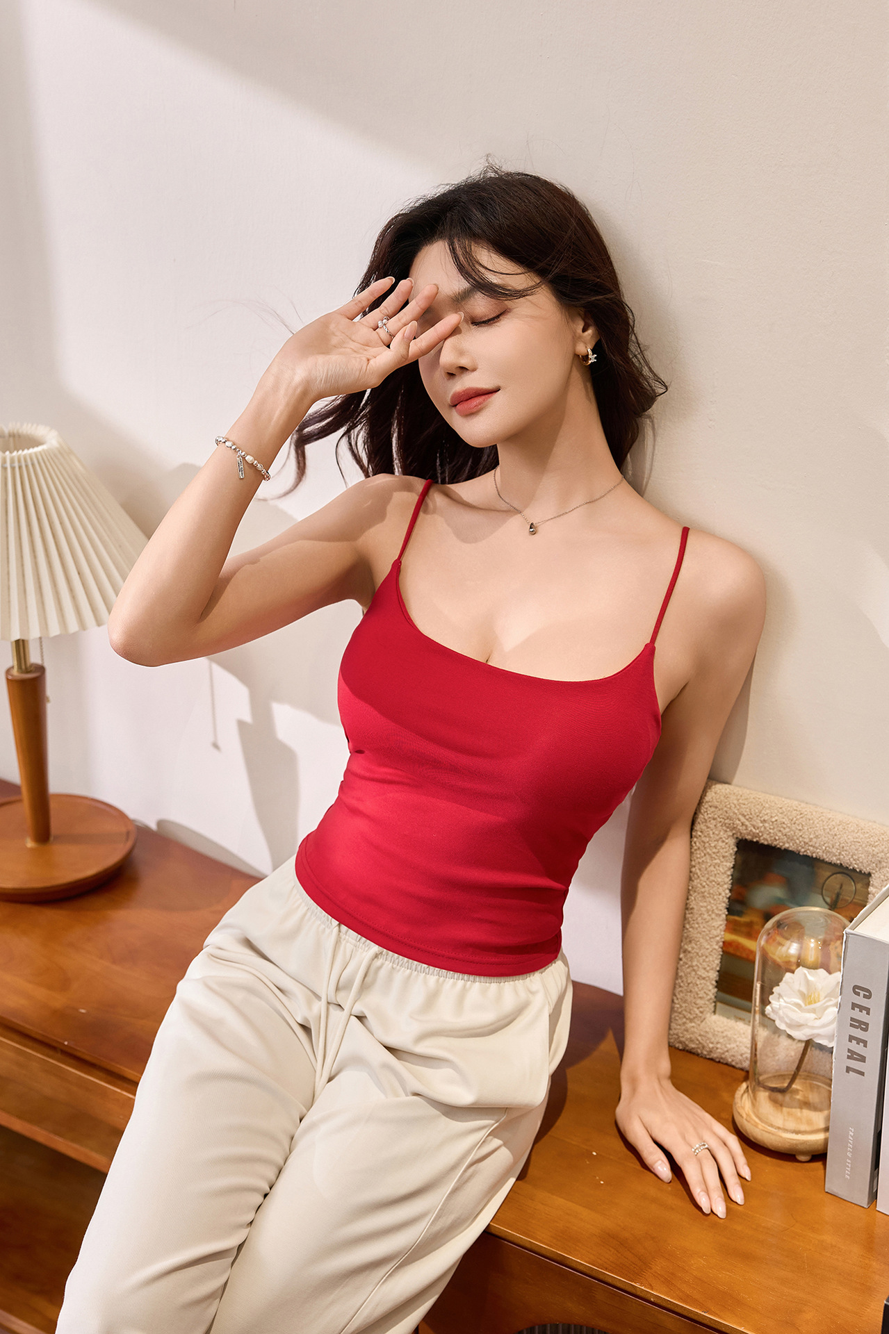 hmqViviiyNSAyin+WuaUt9Ly9Vn2porTxgo1