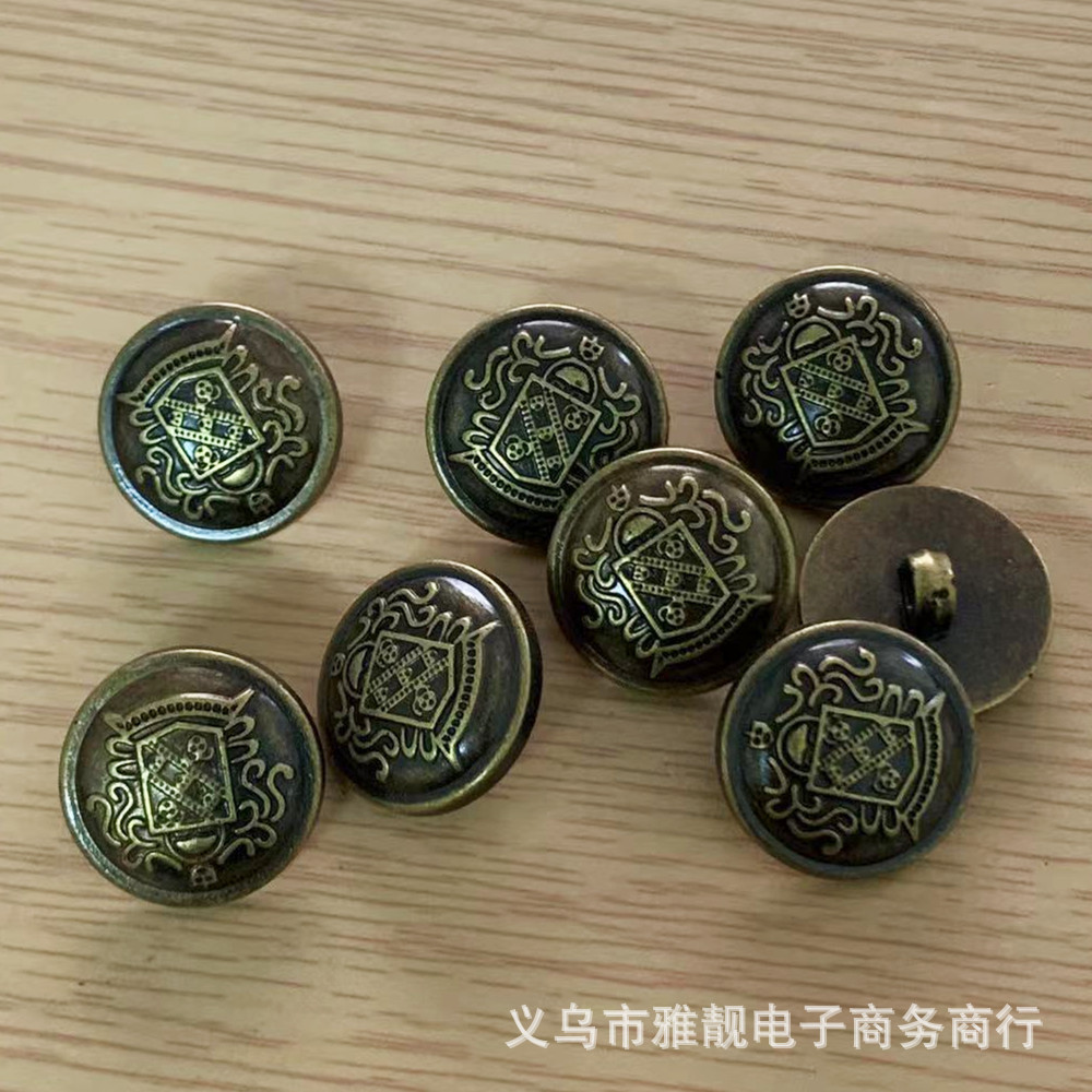 仿金属青古铜ABS塑料电镀纽扣双狮图大衣扣