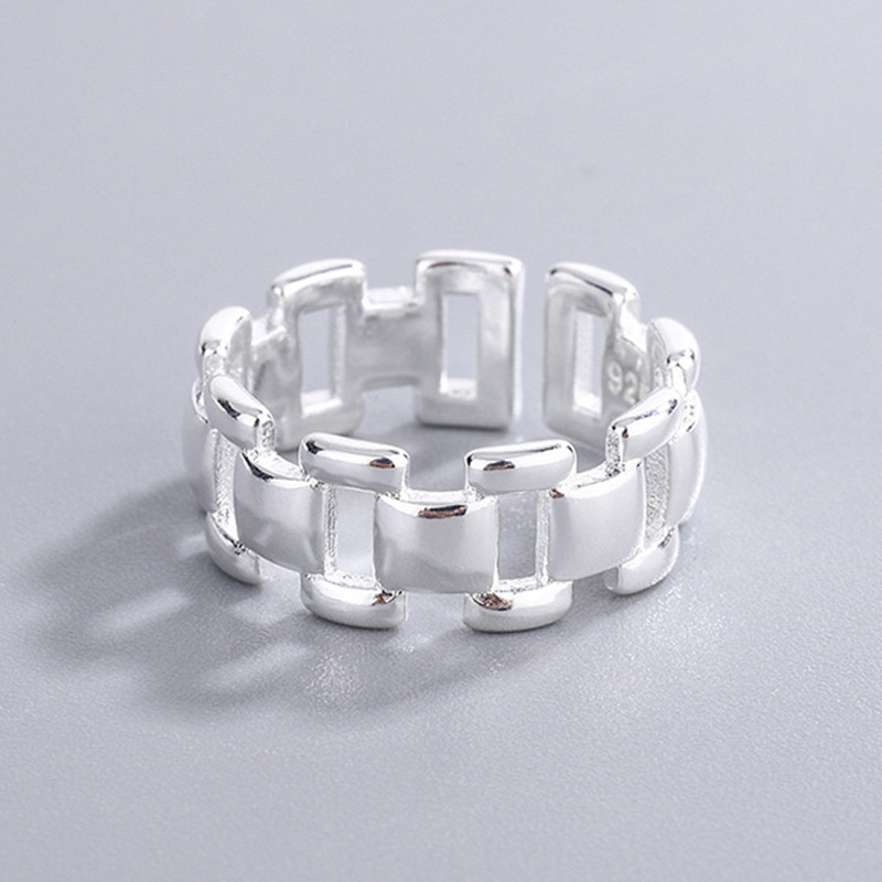 Punk retro apenado flor en forma de serpiente anillo de la estrella personalidad de alto sentido plata tailandesa Hipster anillo de entrega de una sola pieza femenina