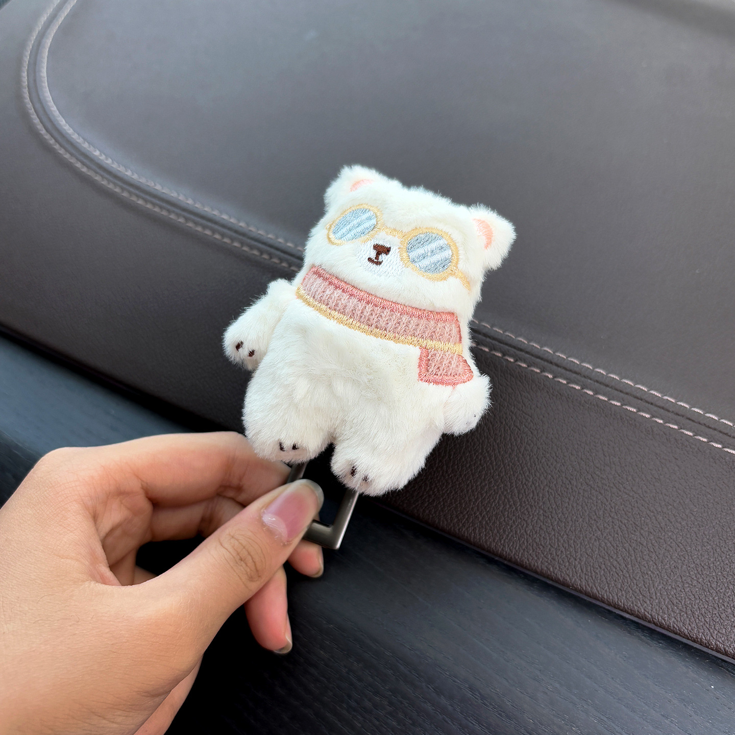 Extender Cute – Junpin Other Automotive Safety Supplies - pink-scarf-sunglasses-bear-extender-single