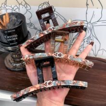 ����С���LPCץ�A�͹�С���OӋ�����~�A�W�t���º��s���e�r�ְl�A