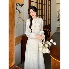 2025年新型気質中国式改良古風チャイナドレス女性早春着痩せレース中長ワンピース