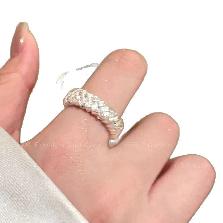中世スタイルのジルコンプレーンリング、女性用の純銀メッキリング、ニッチ、ハイエンド、軽い贅沢、多用途、重ね付け可能な人差し指リング|undefined