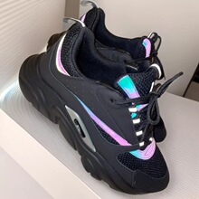 �羳���Q�W��վB22�\�����e������m�͹�͸����Ů�������ϵ�Ь��