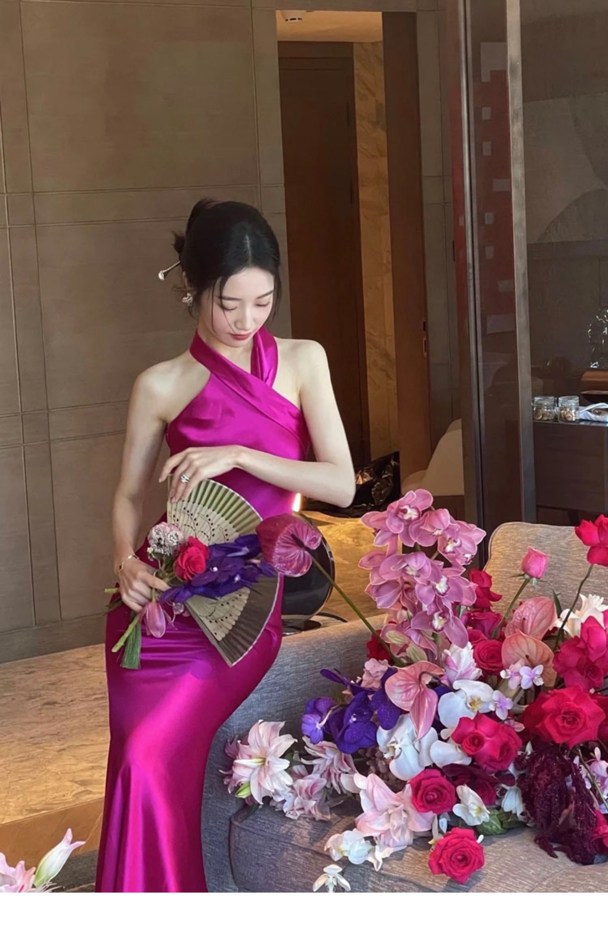 晨袍女新娘新中式旗袍结婚晨拍小礼服婚礼火龙果玫红色高级感小众-阿里巴巴