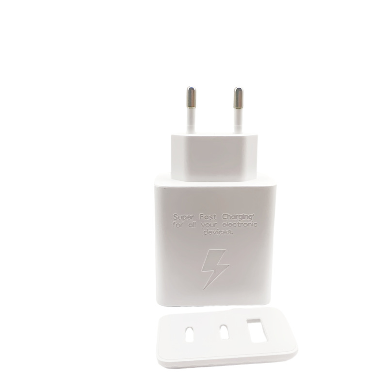工場直接供給 ABS 携帯電話充電器シェル S22 欧州標準ホワイトビッグフラッシュ A+CA+CC ポート高速充電プラスチックシェル|undefined