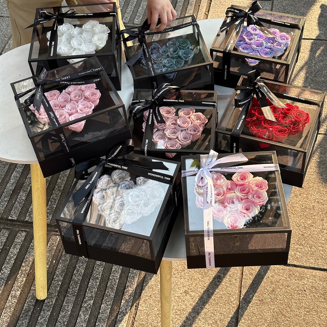 Flor eterna rosa en forma de corazón caja de regalo decoración cubierta de vidrio acrílico para novia regalo de cumpleaños Día de San Valentín